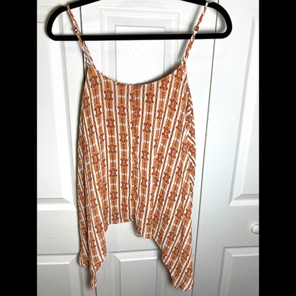 FOREVER 21--TRIBAL PRINT WATERFALL TOP - Picture 2 of 4
